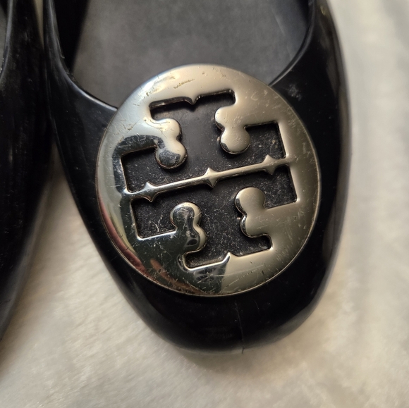 Tory Burch Rubber Flats - Picture 9 of 9